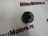Шестерня привода масляного насоса б/у для Mitsubishi