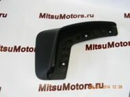 Брызговик передний левый для Mitsubishi CS3A